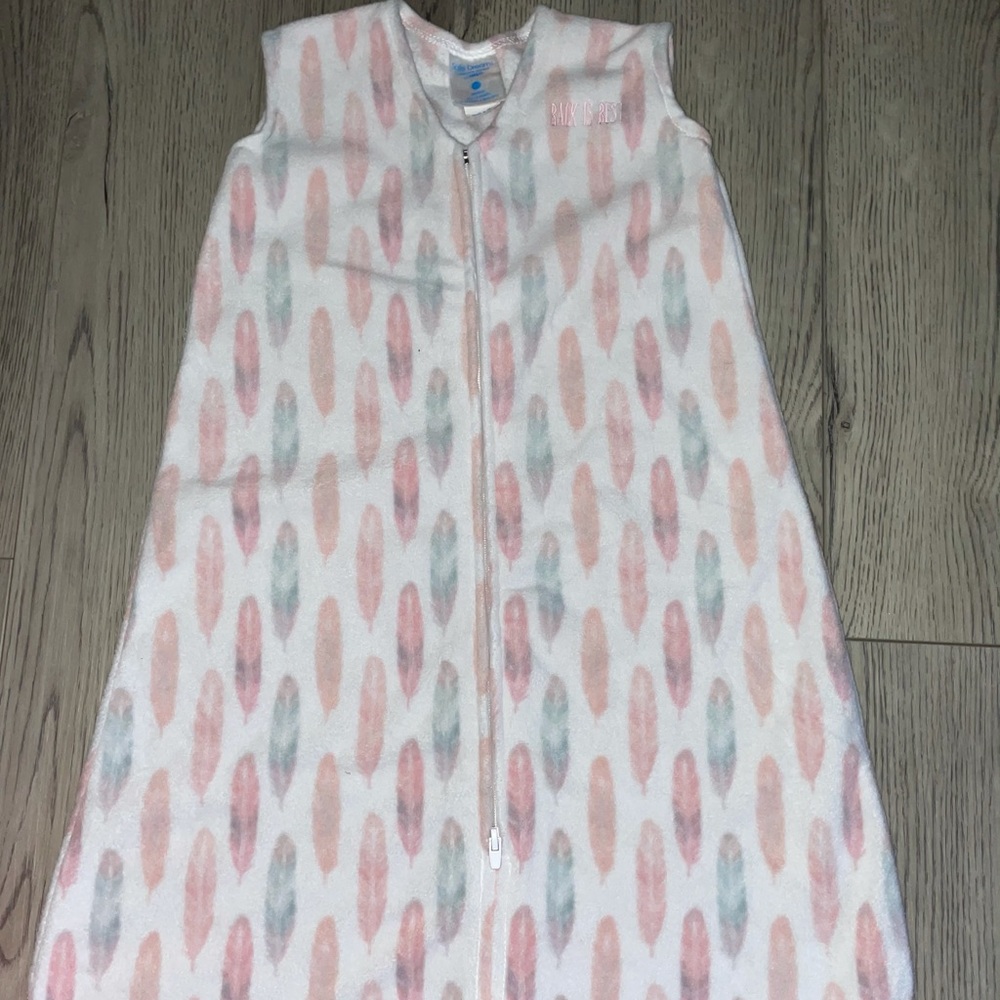 Safe dreams wearable baby blanket 🥰